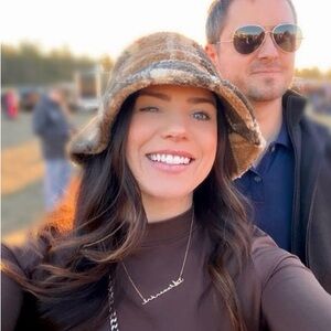 Sherpa Plaid Bucket Hat🧸